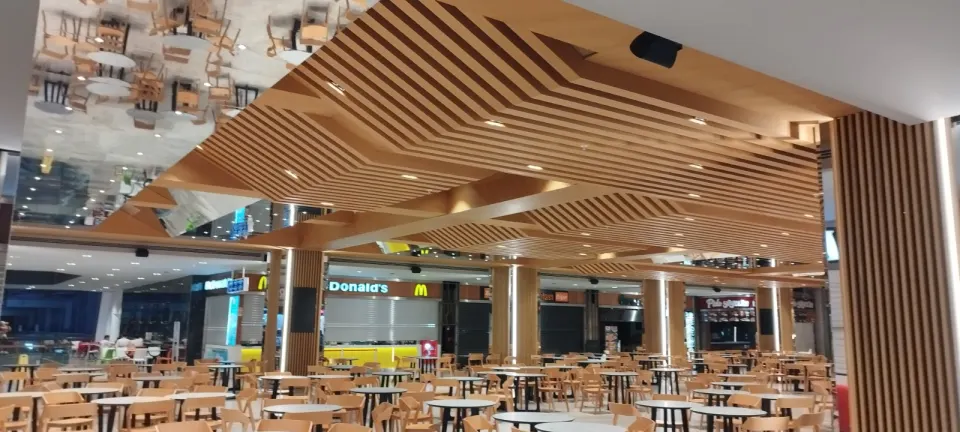 Mağaza & Restoran Ahşap Dekorasyonu